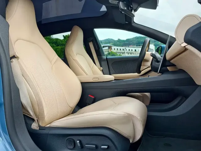Nio ET5 Touring — Фото автомобиля 15
