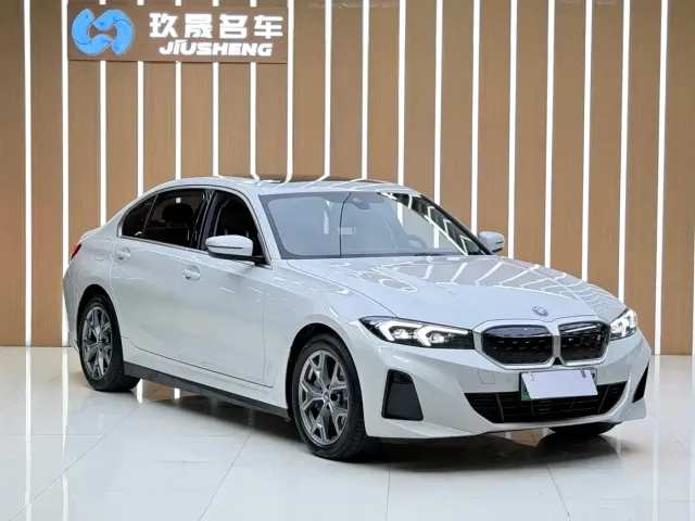 BMW BMW i3 2024 eDrive 35 L — Фото автомобиля 3
