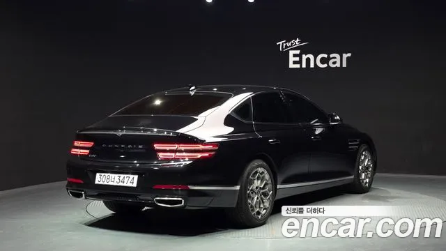 Genesis G80 Бензин 2.5 турбо 2WD — Фото автомобиля 2