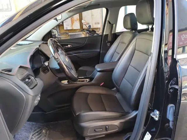 Chevrolet Equinox — Фото автомобиля 14