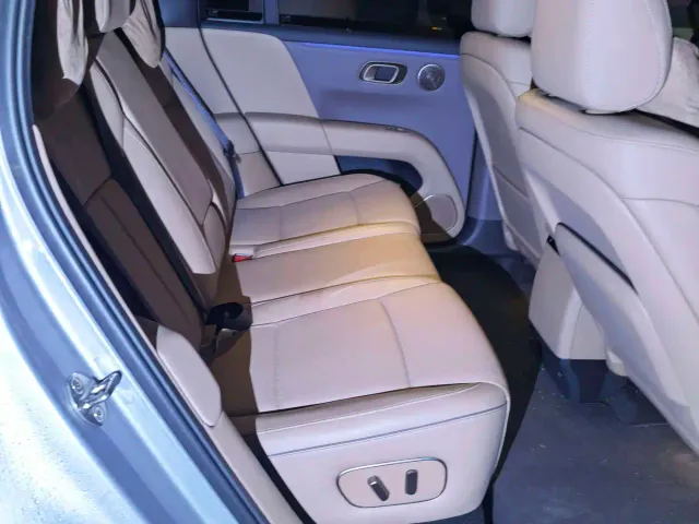 Li Auto i6 — Фото автомобиля 8