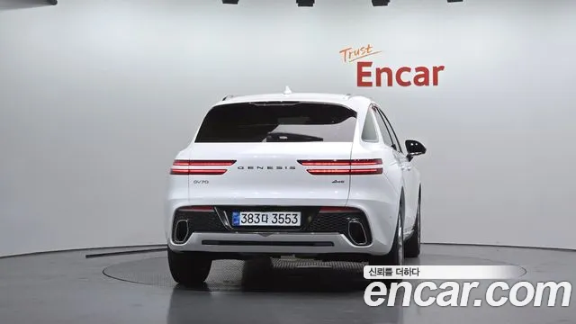 Genesis GV70 2.5T Бензин AWD — Фото автомобиля 4