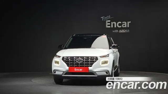 Hyundai Venue — Фото автомобиля 3