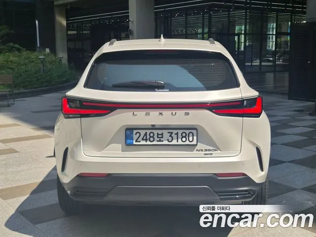 Lexus NX — Фото автомобиля 4