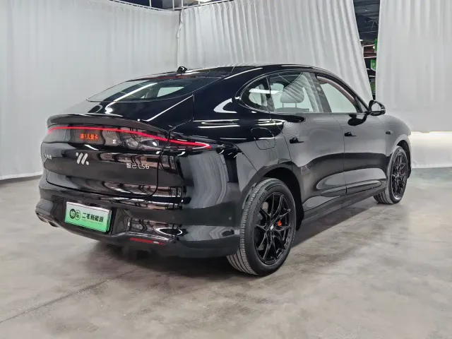 IM Motors LS6 — Фото автомобиля 6
