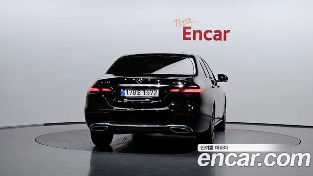 Mercedes-Benz E-Class W213 — Фото автомобиля 3