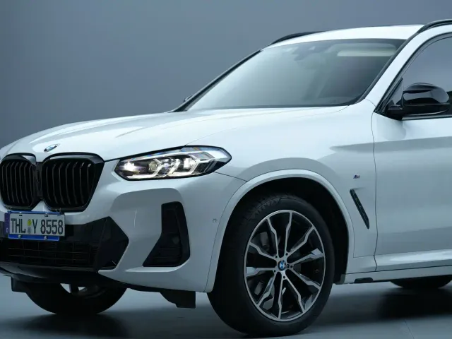 BMW X3 — Фото автомобиля 2