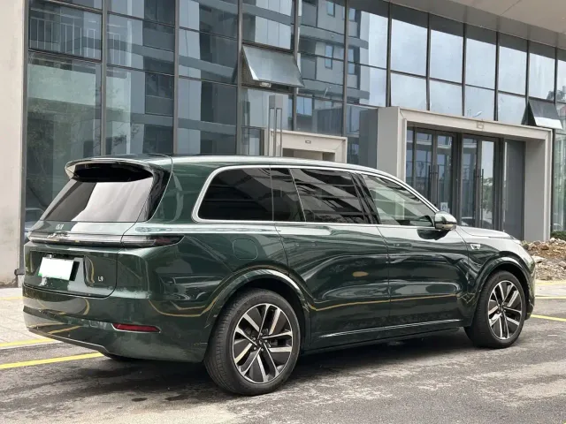 Li Auto L9 — Фото автомобиля 5