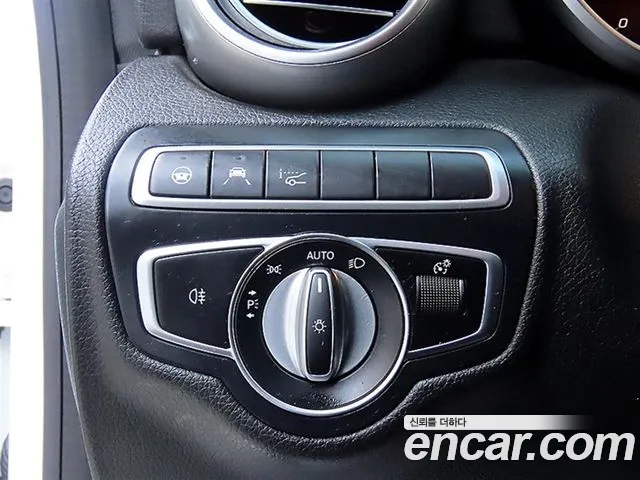 Mercedes-Benz C-Class W205 — Фото автомобиля 16