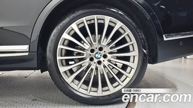 BMW X7 G07 — Фото автомобиля 6