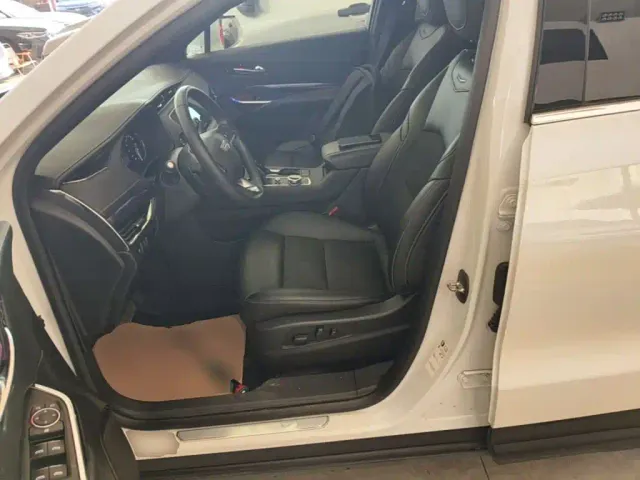 Cadillac XT4 — Фото автомобиля 14
