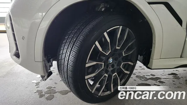 BMW X6 xDrive40i M Sport — Фото автомобиля 19