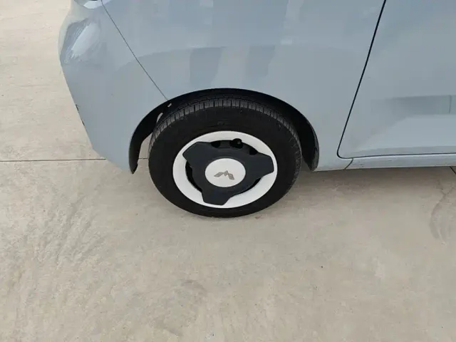 Wuling Hongguang Mini EV — Фото автомобиля 22