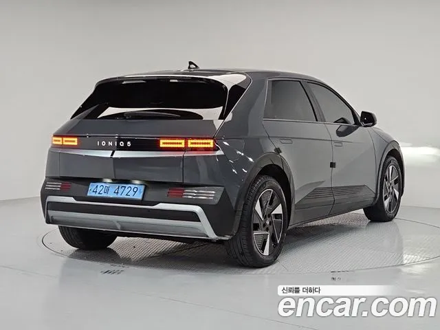Hyundai Ioniq 5 New — Фото автомобиля 4