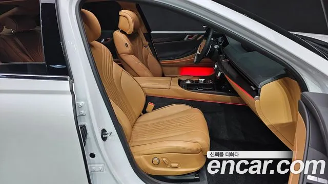 Genesis G80 Бензин 2.5 турбо 2WD — Фото автомобиля 26