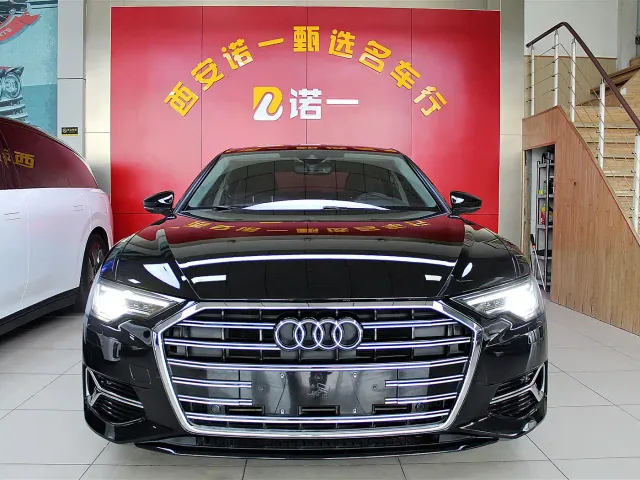 Audi A6L — Фото автомобиля 2