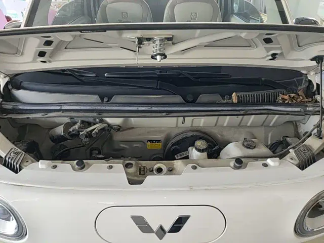 Wuling Hongguang Mini EV — Фото автомобиля 19