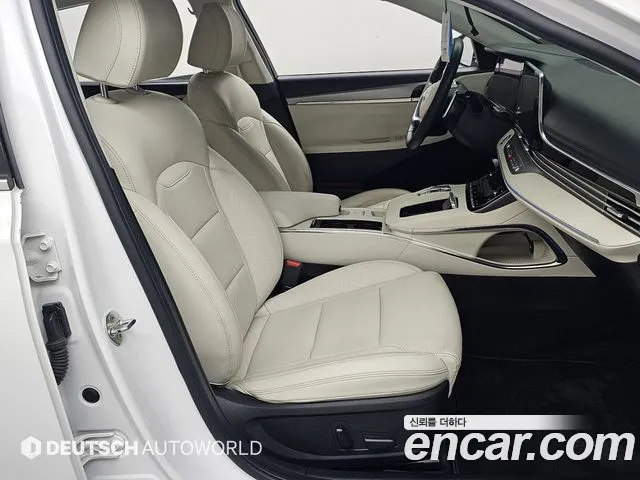 Hyundai Grandeur Grandeur (New) Hybrid — Фото автомобиля 10