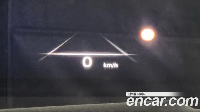 Genesis GV80 2.5T Бензин AWD — Фото автомобиля 14