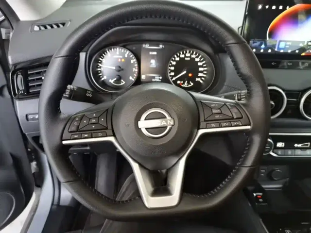 Nissan X-Trail — Фото автомобиля 10