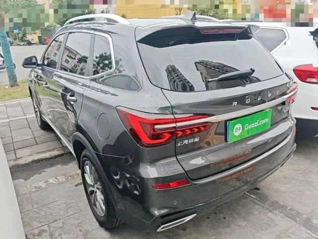 Roewe RX5 — Фото автомобиля 22
