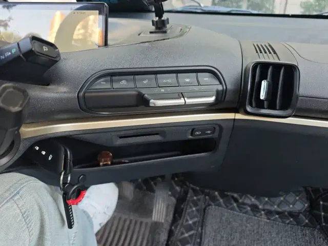 Baojun KiWi EV — Фото автомобиля 9