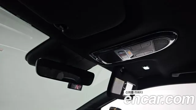 Hyundai Ioniq 6 — Фото автомобиля 24