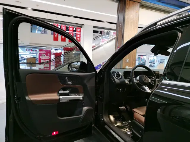 Mercedes-Benz GLB-Class — Фото автомобиля 5