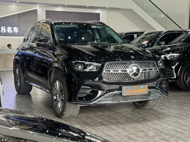 Mercedes-Benz GLE-Class — Фото автомобиля 3