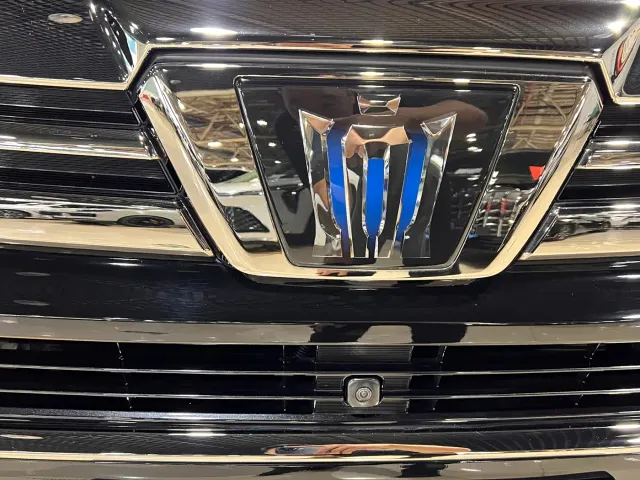 Toyota Vellfire — Фото автомобиля 4