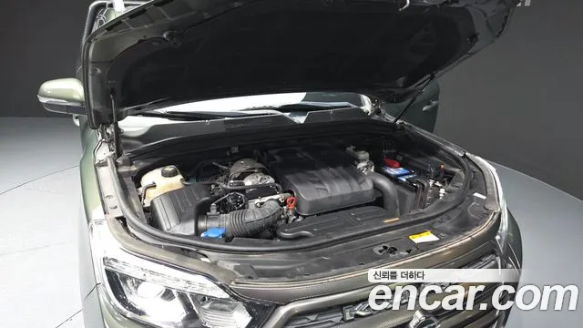 KG_Mobility_Ssangyong Rexton Новый Rexton Sport Khan Дизель 2.2 4WD — Фото автомобиля 6
