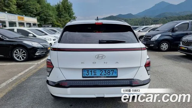 Hyundai Kona — Фото автомобиля 19