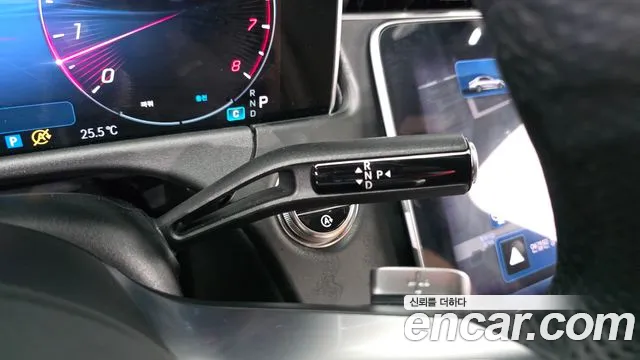Mercedes-Benz E-Class W214 — Фото автомобиля 9