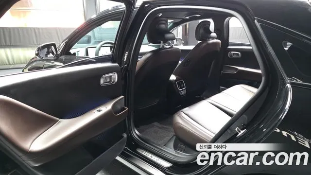 Hyundai Ioniq 6 — Фото автомобиля 16
