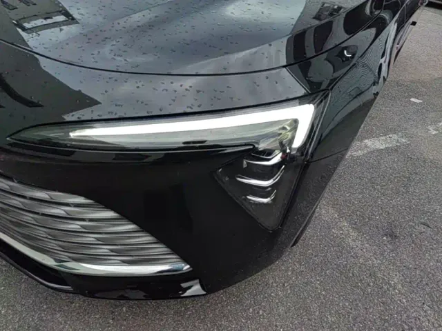 Buick LaCrosse — Фото автомобиля 23