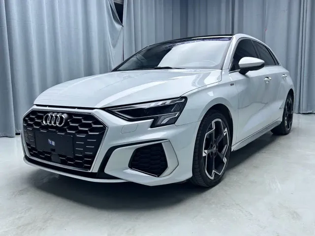 Фотография автомобиля — Audi A3