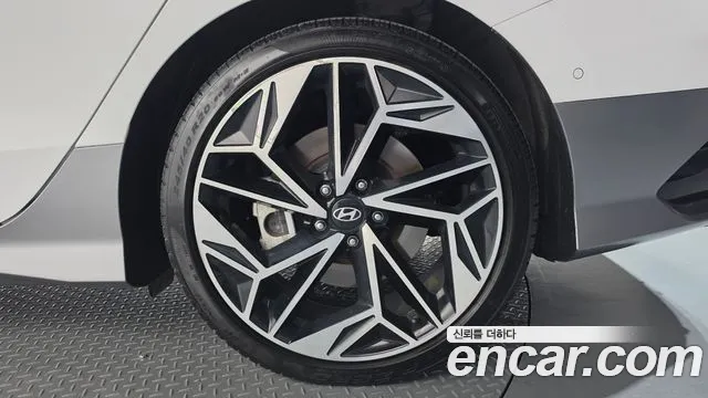Hyundai Ioniq 6 — Фото автомобиля 6