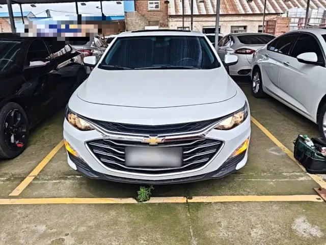 Chevrolet Malibu XL — Фото автомобиля 2