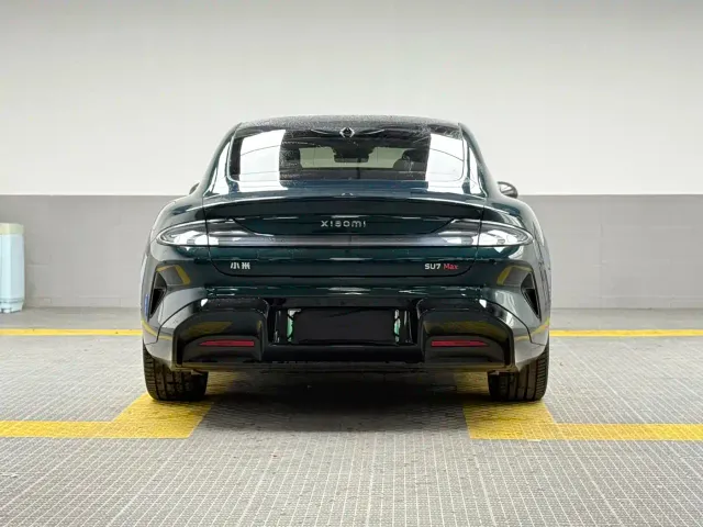 Xiaomi SU7 — Фото автомобиля 7