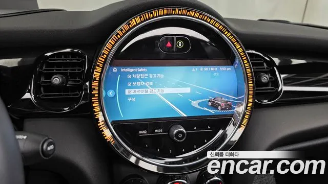Mini Cooper Convertible — Фото автомобиля 16
