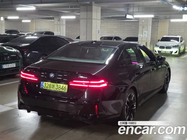 BMW i5 — Фото автомобиля 2