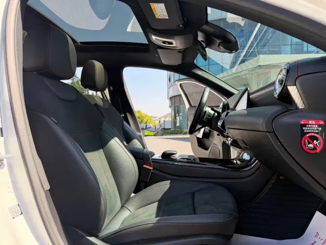 Mercedes-Benz A-Class — Фото автомобиля 12
