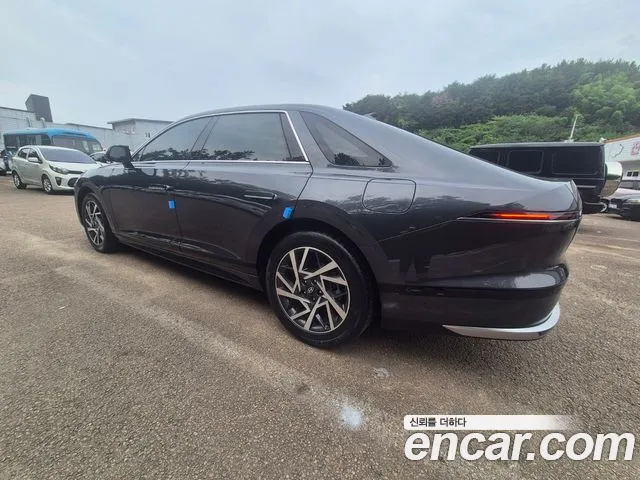 Hyundai Grandeur GN7 — Фото автомобиля 6