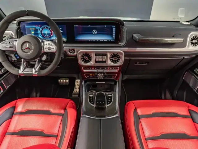 Mercedes-Benz G-Class — Фото автомобиля 10