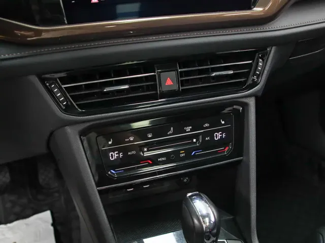 Volkswagen Tharu — Фото автомобиля 10