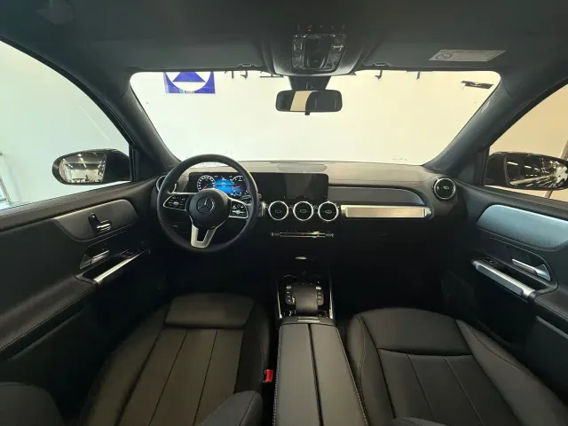 Mercedes-Benz GLB-Class — Фото автомобиля 8