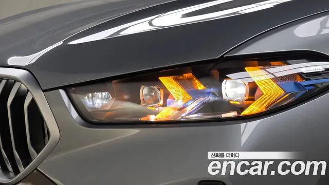 BMW X6 xDrive40i M Sport — Фото автомобиля 5