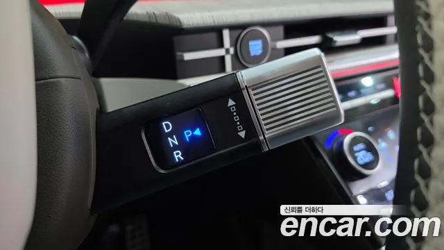 Hyundai Santa Fe MX5 — Фото автомобиля 12