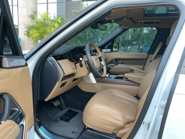 Land Rover Range Rover — Фото автомобиля 6