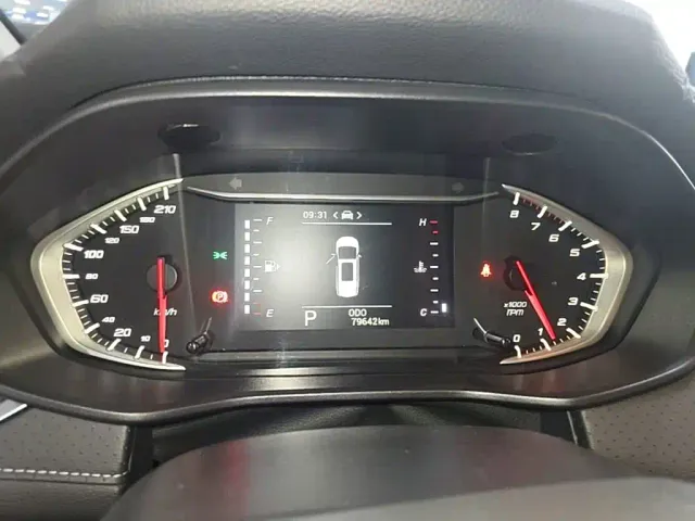 Maxus G50 — Фото автомобиля 11